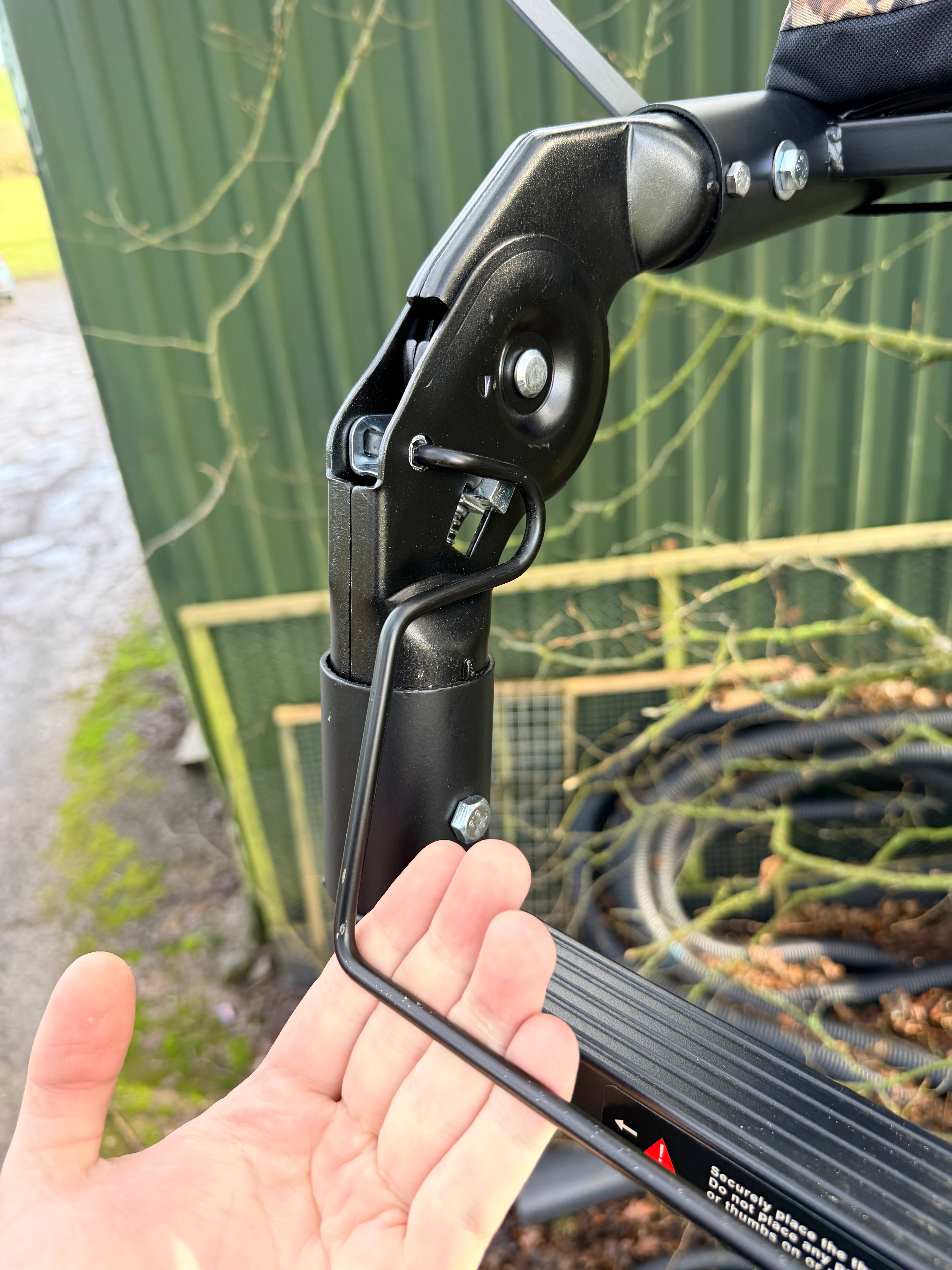 TELESCOPIC HIGH SEAT GALVANISED