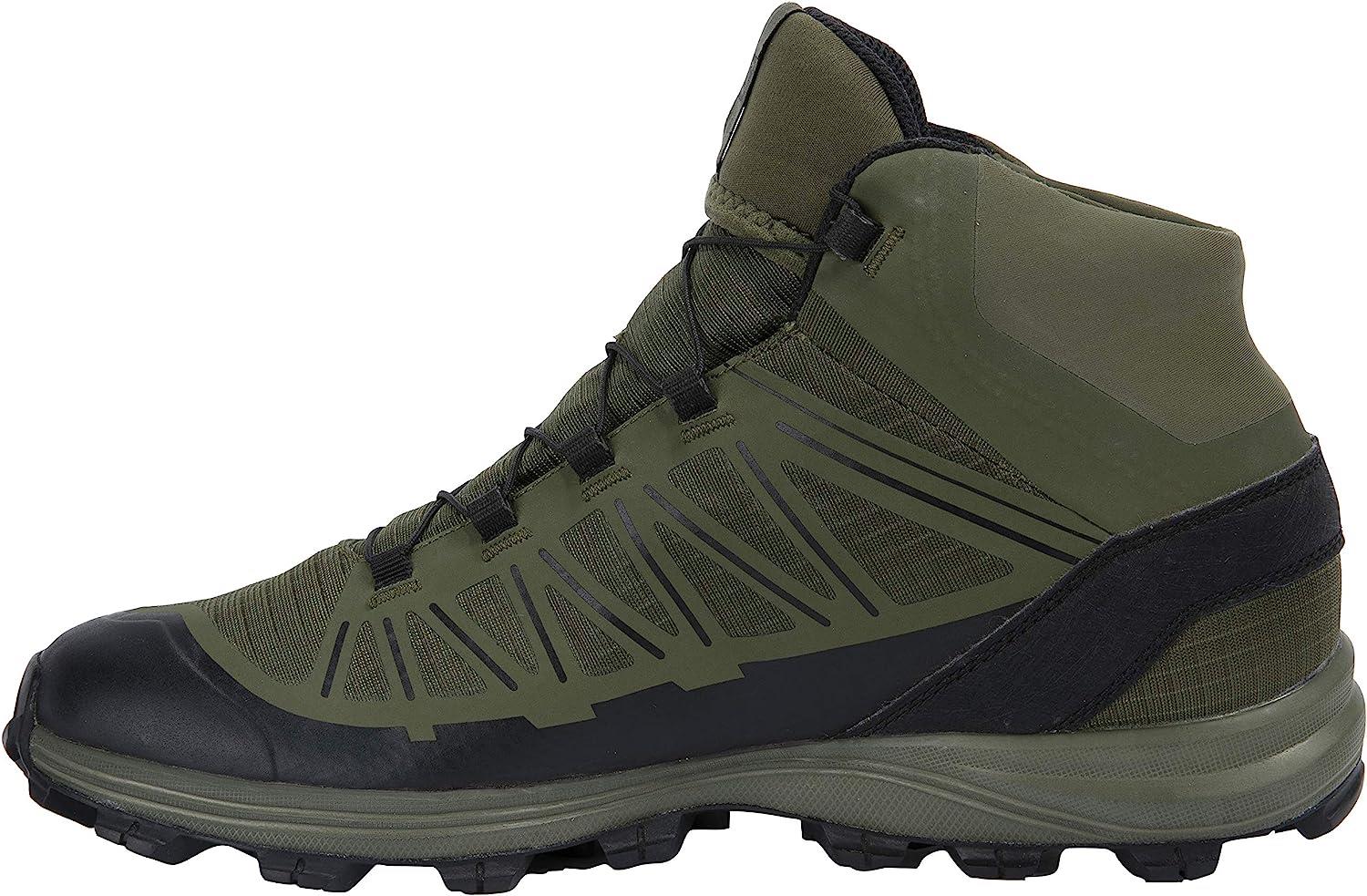 Salomon men's Speed Assault tactical military boots in size 10, featuring rugged design and durable construction.
