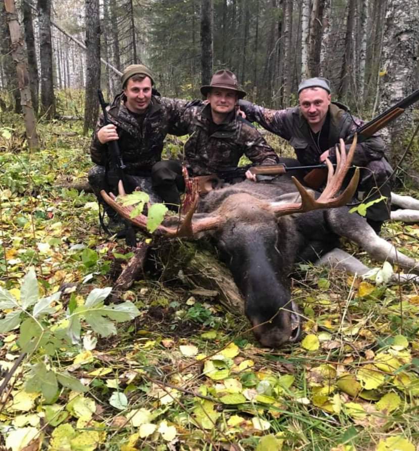Siberian Moose hunting trip in Russia with A1 DECOY LTD, featuring a scenic landscape and wildlife in natural habitat.