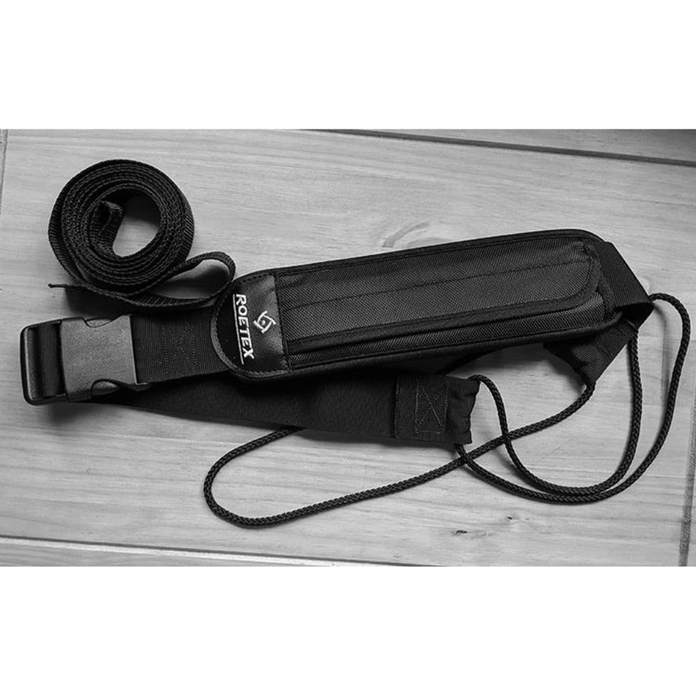 ROETEX Hunter Pro Carry Drag fishing tackle with adjustable drag system and ergonomic handle for smooth operation.