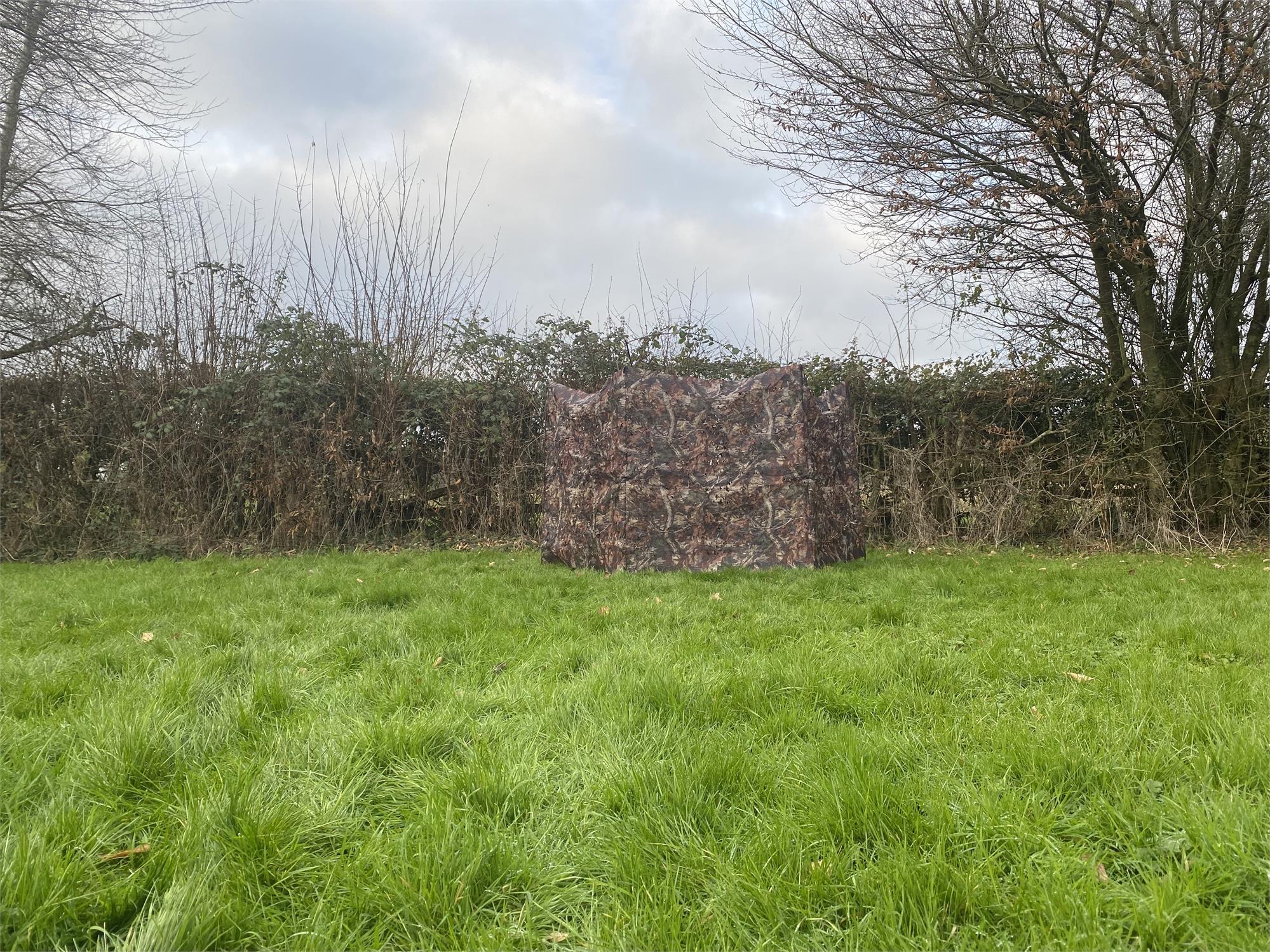 COMPACT BLIND HIDE