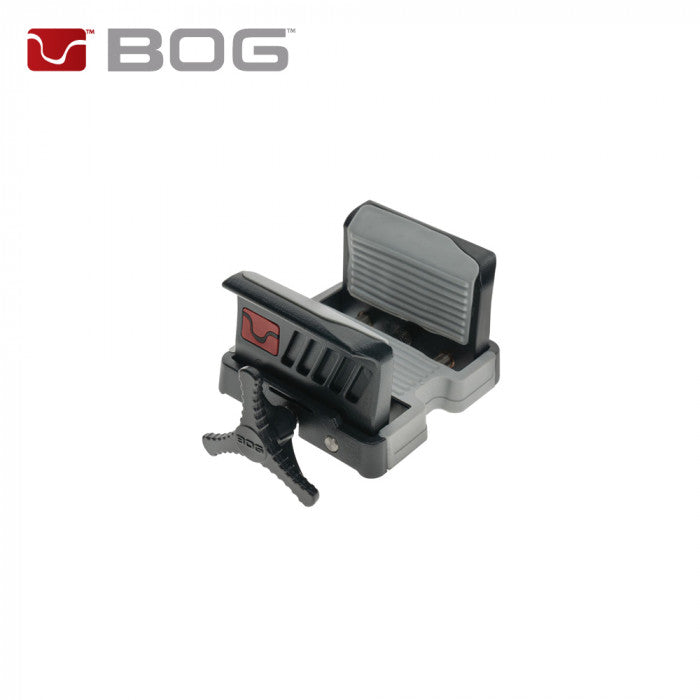 SPORTSMAN Bog Deathgrip Ultralite Clamping Tripod Head with rifle saddle mount, lightweight and durable for precision shooting.