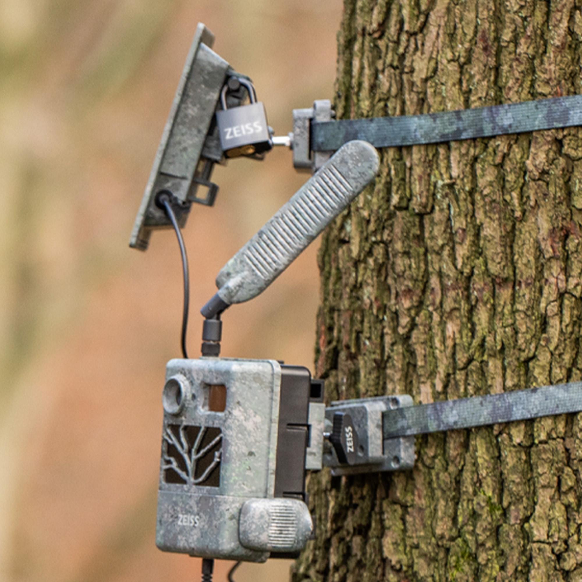 ZEISS Vari-Mount trail camera and solar panel mount accessory for secure outdoor camera setup.