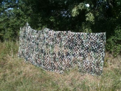 &nbsp;1.5m tall. Please choose length from the drop down menu. Compresses down to 1 square foot and weigh around 1.8lbs.UK harvest camo.Won't snag your gun barrels.It won't tangle even if you screw it up.The exterior layers is printed in special British foliage disruptive camo pattern and then die cut to produce a 3D moving leaf effect.The backing layer is black micromesh, which not only adds depth and shadowing to the texture but also makes the net very easy to see through from the inside.