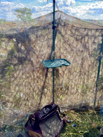 HIDE POLE TRAY TABLE