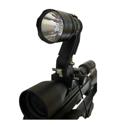 LED Handheld and Scope Mounted Lamp 300m+