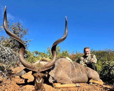 A1 DECOY LTD Africa Cull Hunt South Africa Port Elizabeth wildlife decoy in natural outdoor setting
