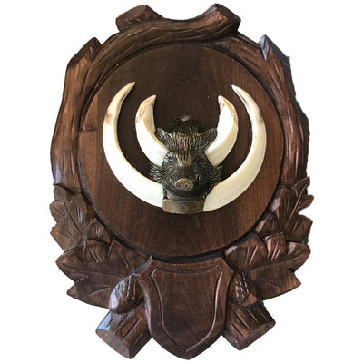 A realistic boar hunting plague with teeth, designed for hunting decoys, by A1 Decoy Ltd.