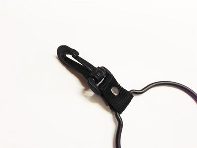 GAME CARRIER WITH BELT CLIP