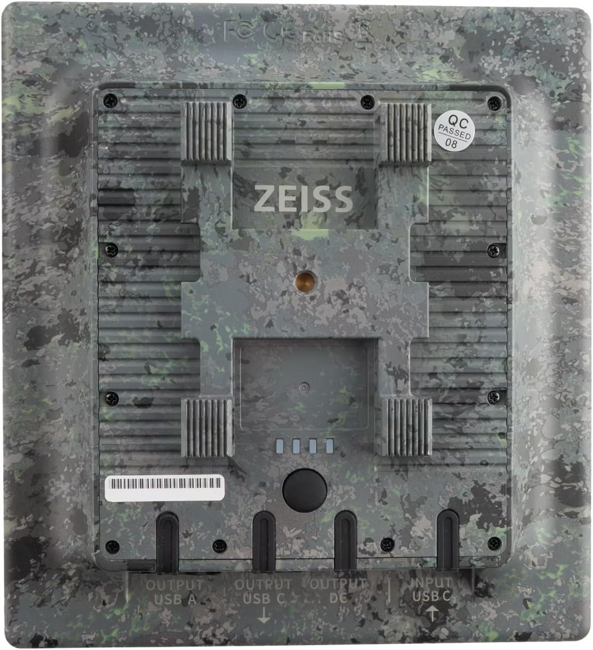 Zeiss Solar Panel Pro 10000 mAh Solar Charger