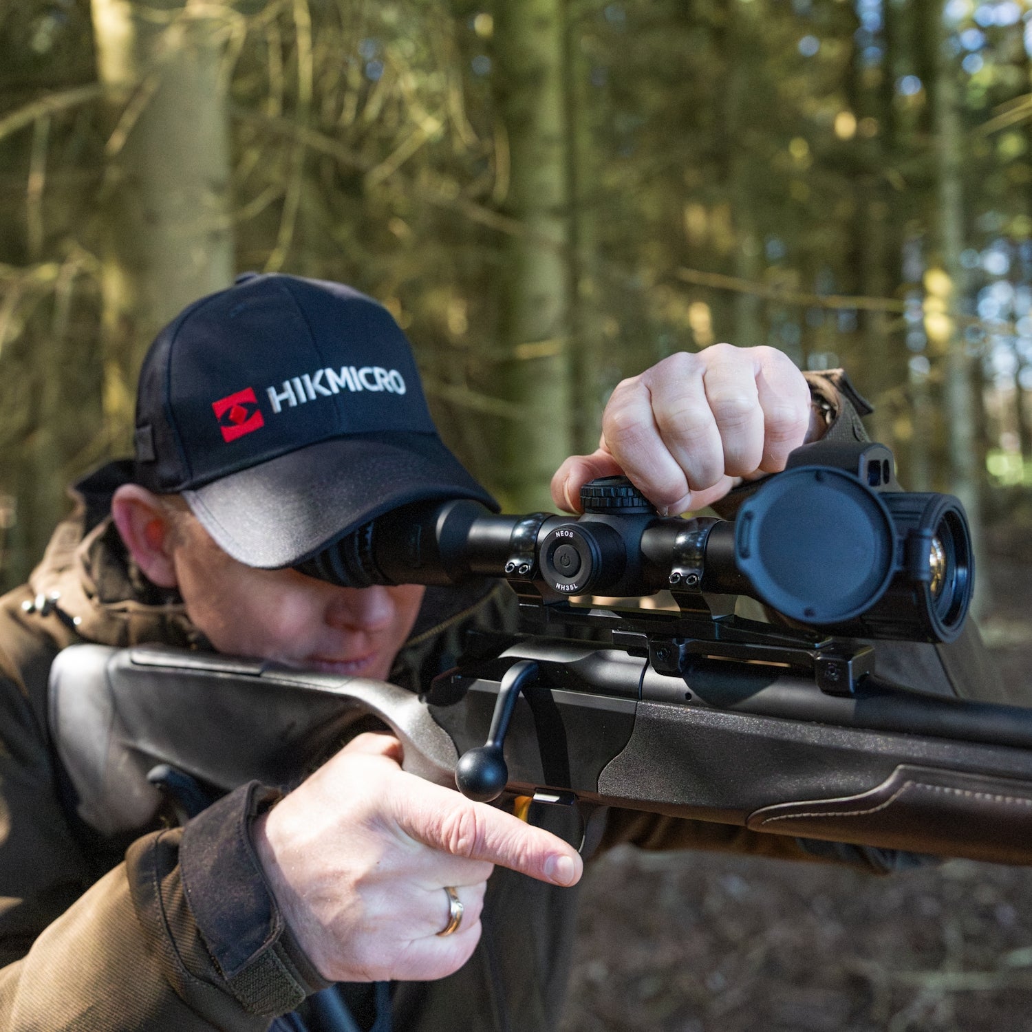 HIKMICRO Neos NH35L Thermal Rifle Scope & FREE MOUNT