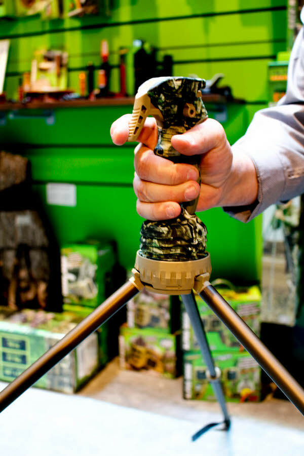 ROTHERY Primos Trigger Stick Gen 3 Tall Tripod in camo with adjustable legs and a free camera mount for stable shooting support.