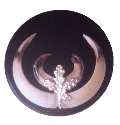 Seeland round trophy plate for wild boar, 16cm to 18cm, featuring detailed wildlife design on a silver-colored plate.