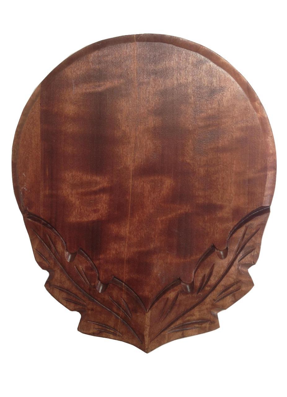 Seeland Pointed Oak Trophy Plate, 17cm, featuring a detailed oak leaf design in a natural wood finish.