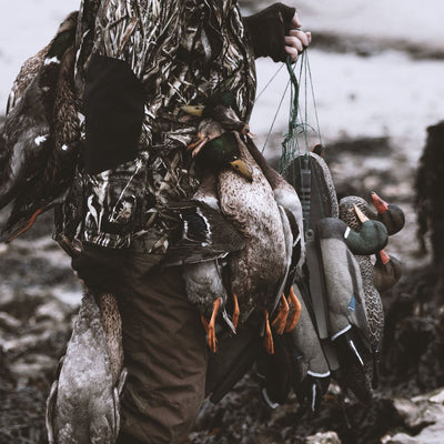 HD full body WINDY mallard decoy featuring a lifesize floating male drake duck for hunting or decor.